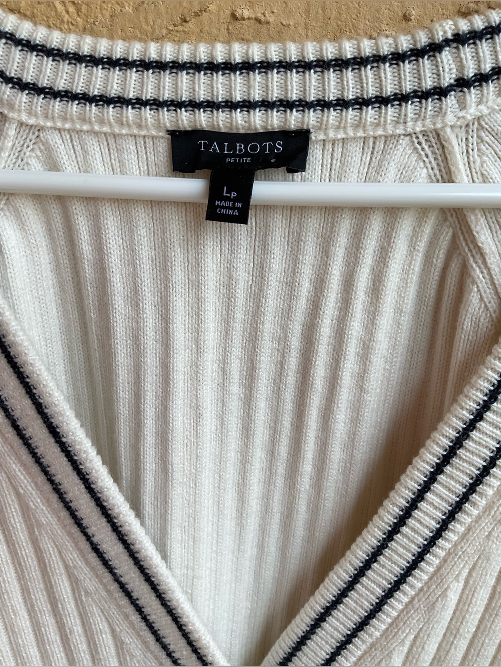 Talbots Ivory Pearl Button V-Neck cardigan W/ Black Stripe Trim SZ LP - Picture 14 of 16